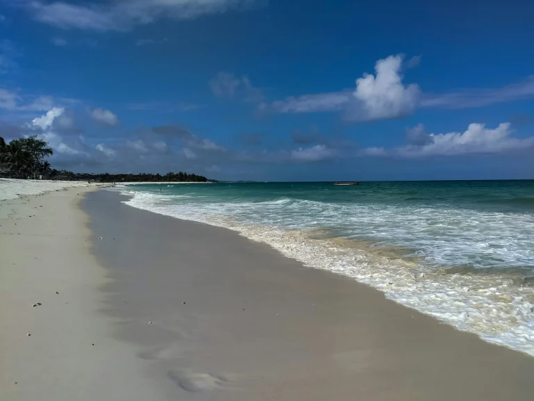 Clear turquoise Indian Ocean water on the Kenya Coast